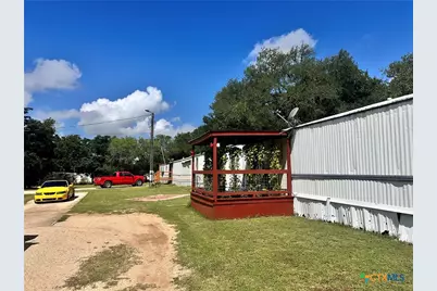 1712 Hofheinz Street, San Marcos, TX 78666 - Photo 9
