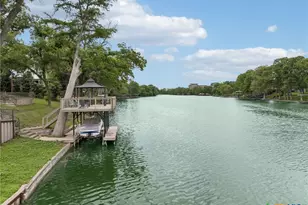 939 Reiley Rd, Seguin, TX 78155 - Photo 3