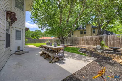 917 Rio Verde, New Braunfels, TX 78130 - Photo 35