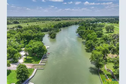 917 Rio Verde, New Braunfels, TX 78130 - Photo 1