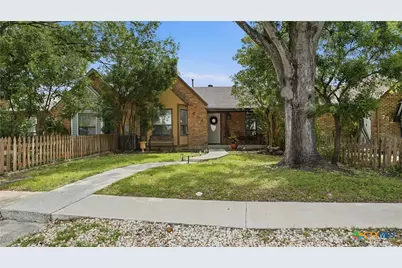 734 Summerwood Drive, New Braunfels, TX 78130 - Photo 3