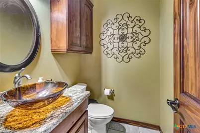 121 Spring Ridge, Victoria, TX 77904 - Photo 21
