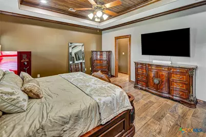121 Spring Ridge, Victoria, TX 77904 - Photo 9