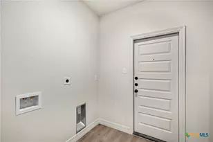 1305 Lone Pine Way, Killeen, TX 76543 - Photo 17