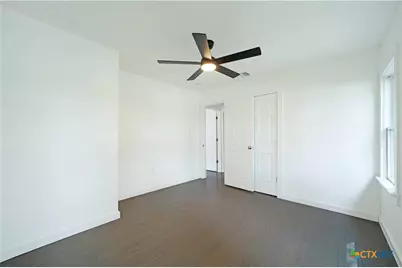 414 Orange Avenue, New Braunfels, TX 78130 - Photo 33