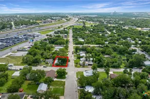 414 Orange Ave, New Braunfels, TX 78130 - Photo 41
