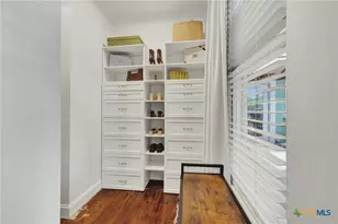 225 S Live Oak Ave, New Braunfels, TX 78130 - Photo 27
