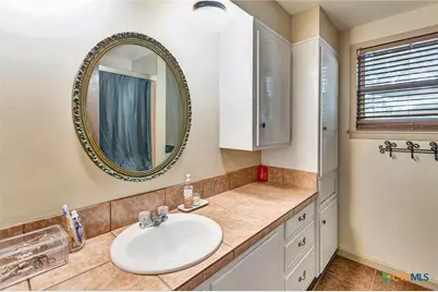 101 N Crescent Drive, Victoria, TX 77901 - Photo 25