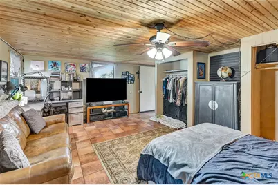 101 N Crescent Drive, Victoria, TX 77901 - Photo 9