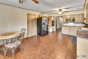 101 N Crescent Dr, Victoria, TX 77901 - Photo 21