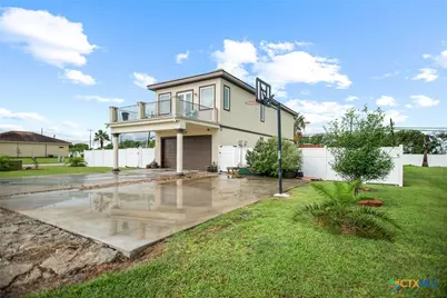 4 Lavaca Bay Place, Port Lavaca, TX 77979 - Photo 37