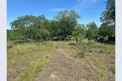 682 W Somers Lane, Axtell, TX 76624 - Photo 37