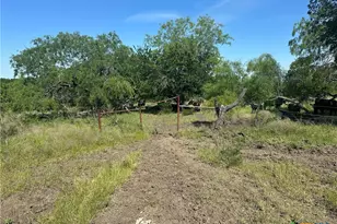 682 W Somers Ln, Axtell, TX 76624 - Photo 37