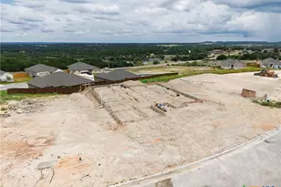 129 Reed Henry Dr, Copperas Cove, TX 76522 - Photo 3