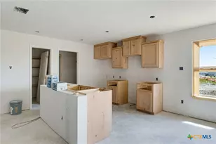 129 Reed Henry Dr, Copperas Cove, TX 76522 - Photo 3