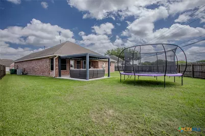113 Zephyr Drive, Victoria, TX 77904 - Photo 25