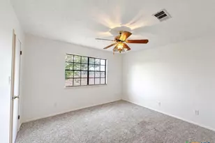104 Maplewood Dr, Victoria, TX 77901 - Photo 17