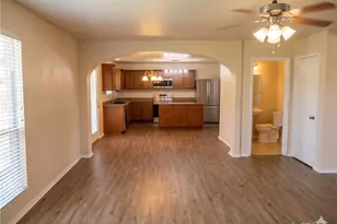 4100 Jack Barnes Ave, Killeen, TX 76549 - Photo 13