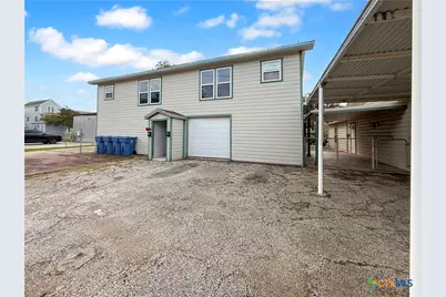 204 E Austin Street, Port Lavaca, TX 77979 - Photo 17