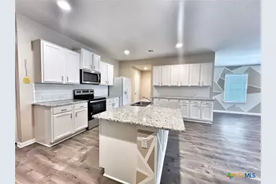 2218 Trumans Hill, New Braunfels, TX 78130 - Photo 9
