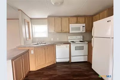 208 Picasso Drive, San Marcos, TX 78666 - Photo 15