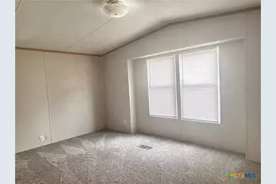 208 Picasso Drive, San Marcos, TX 78666 - Photo 9
