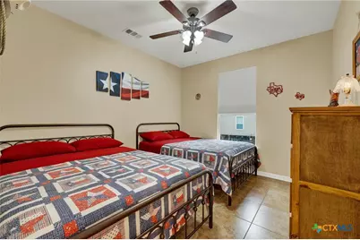 186 River Villas Court, New Braunfels, TX 78132 - Photo 15