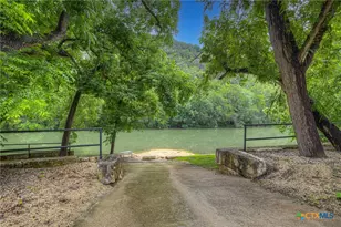 186 River Villas Ct, New Braunfels, TX 78132 - Photo 1