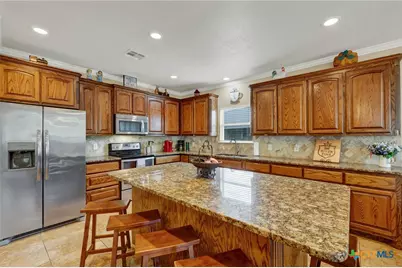 186 River Villas Court, New Braunfels, TX 78132 - Photo 11