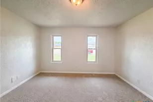 2012 Stardust St, Killeen, TX 76543 - Photo 9