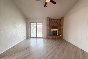 2012 Stardust St, Killeen, TX 76543 - Photo 3