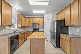 6200 Emilie Ln, Killeen, TX 76542 - Photo 11