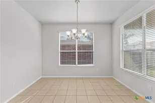 6200 Emilie Ln, Killeen, TX 76542 - Photo 13