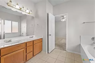 6200 Emilie Ln, Killeen, TX 76542 - Photo 19