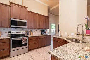 209 Geode Ln, Jarrell, TX 76537 - Photo 11
