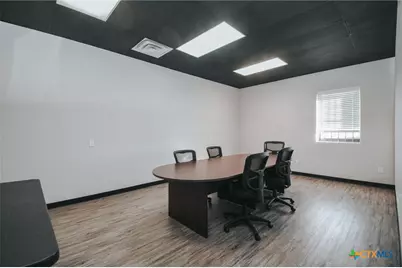 13102 N Navarro Street #A, Victoria, TX 77904 - Photo 9