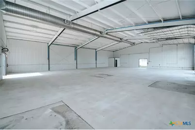 13102 N Navarro Street #B, Victoria, TX 77904 - Photo 9