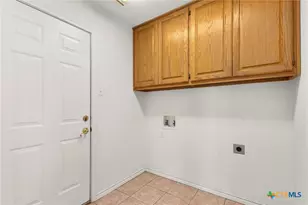 16567 FM725, Seguin, TX 78155 - Photo 21