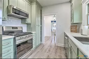 1419 N 5th St, Temple, TX 76501 - Photo 9