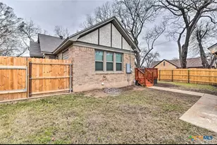 1419 N 5th St, Temple, TX 76501 - Photo 25