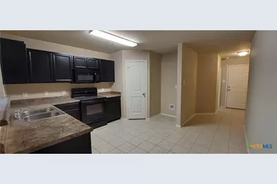 1556 Birmingham Drive, Seguin, TX 78155 - Photo 5