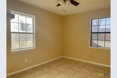814 S 25th Street, Copperas Cove, TX 76522 - Photo 5