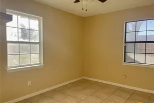 814 S 25th St, Copperas Cove, TX 76522 - Photo 5