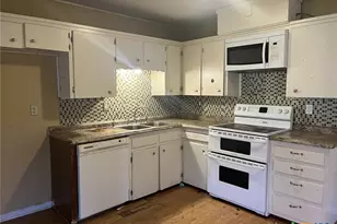814 S 25th St, Copperas Cove, TX 76522 - Photo 9