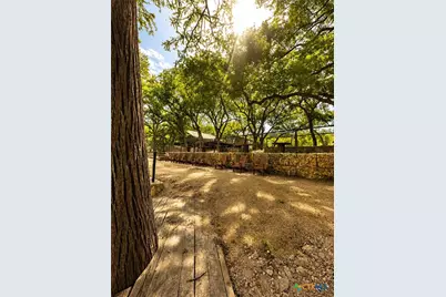8400 River Road, New Braunfels, TX 78132 - Photo 7