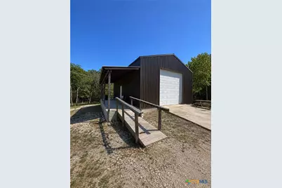 8400 River Road, New Braunfels, TX 78132 - Photo 11