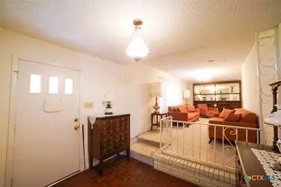 212 Highland Oaks Drive, Harker Heights, TX 76548 - Photo 5