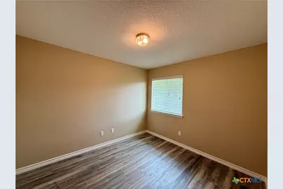 101 Salas Drive, San Marcos, TX 78666 - Photo 7