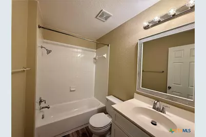 101 Salas Drive, San Marcos, TX 78666 - Photo 9