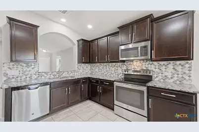 2238 Falcon Way, New Braunfels, TX 78130 - Photo 3